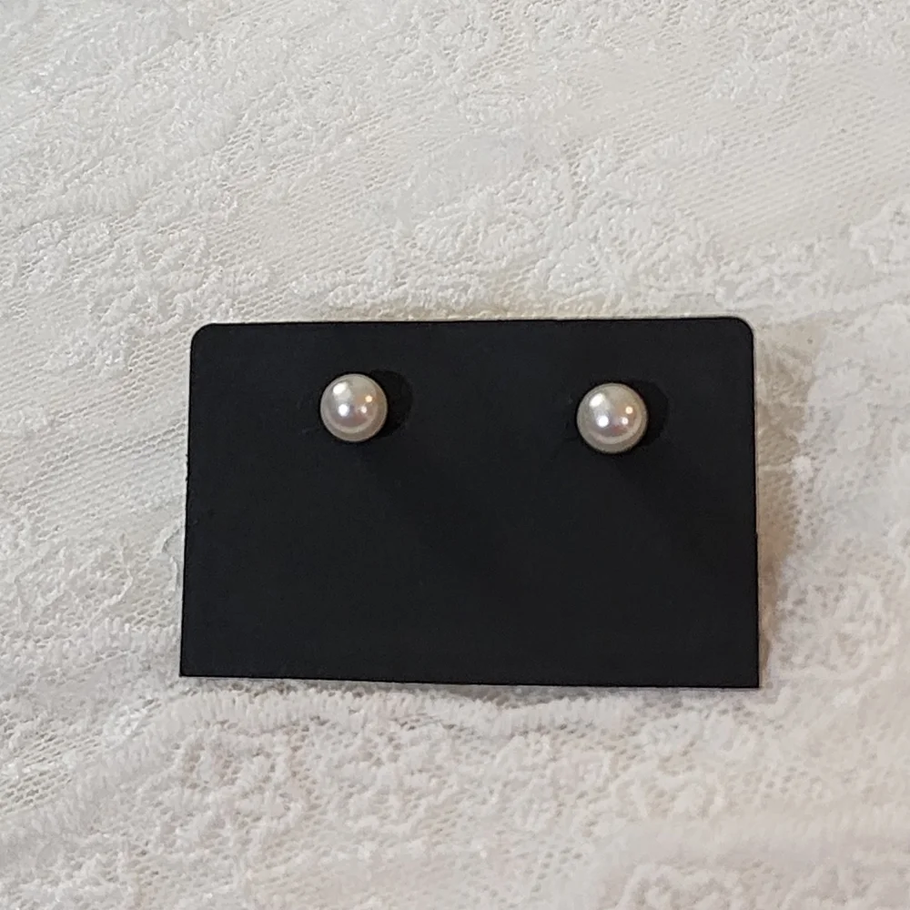 Vintage Faux Pearl Pierced Earrings